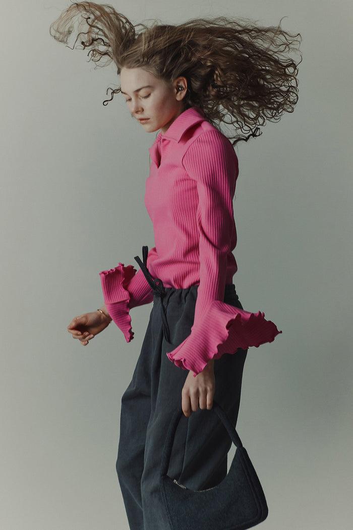 Goen.j Open-collar Ribbed Ruffle-trim Polo Top PINK