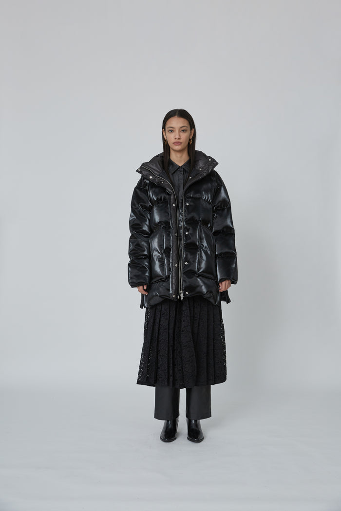 Goen.j Oversized Glossed Faux-leather Quilted Shell Down Jacket
