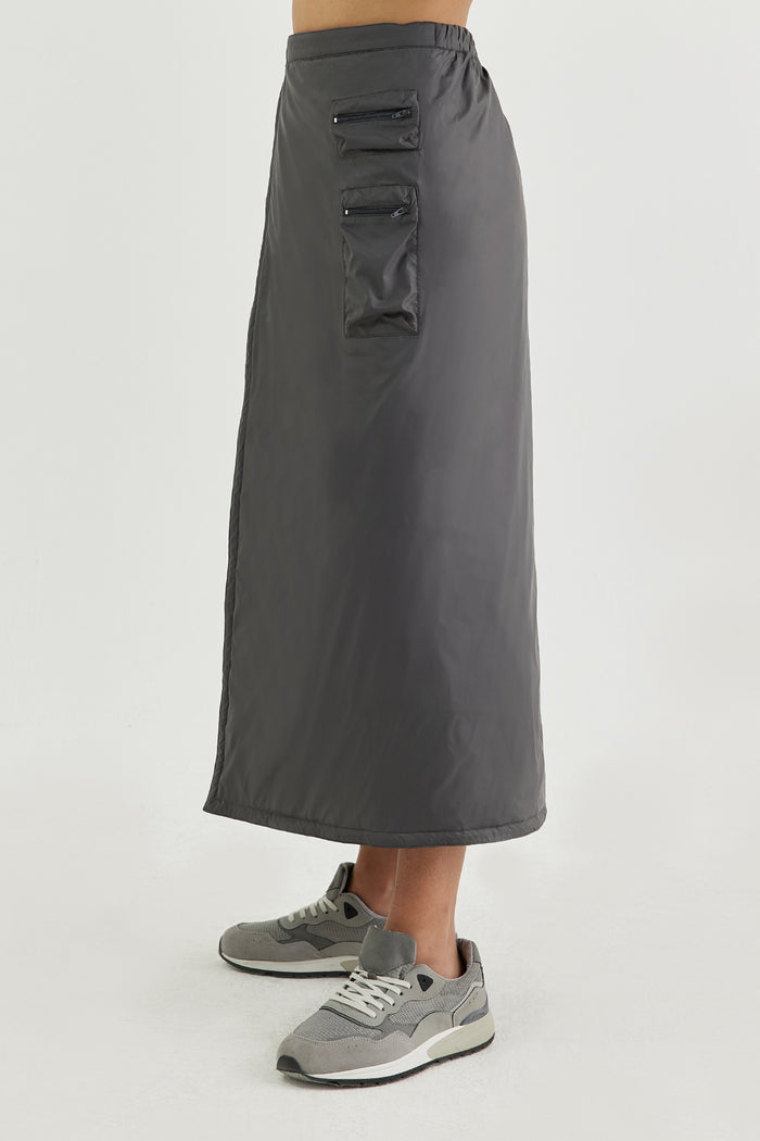 Goen.j Reversible Wrap-effect Diamond-quilted Midi Skirt GREY/BLACK