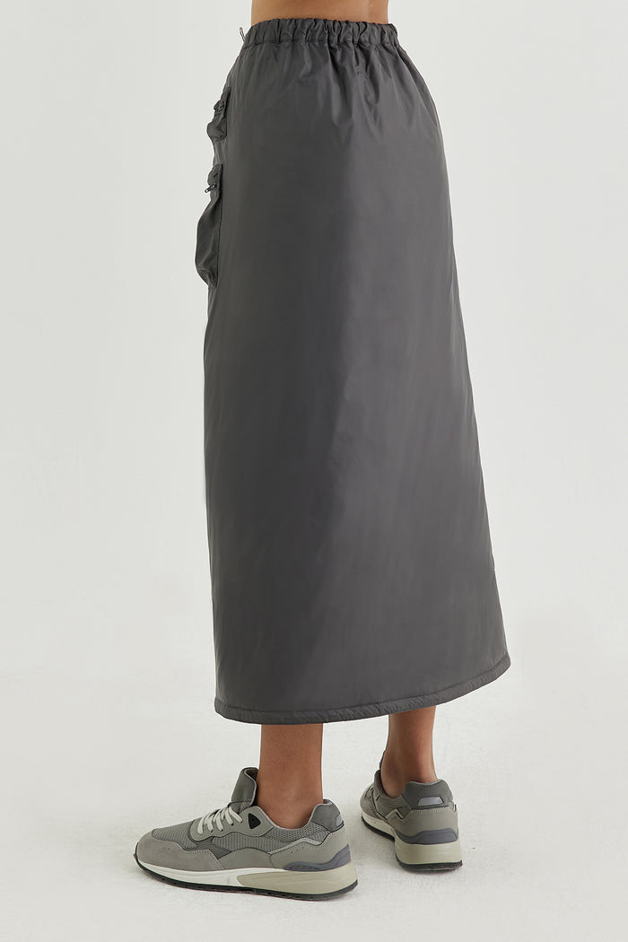 Goen.j Reversible Wrap-effect Diamond-quilted Midi Skirt GREY/BLACK