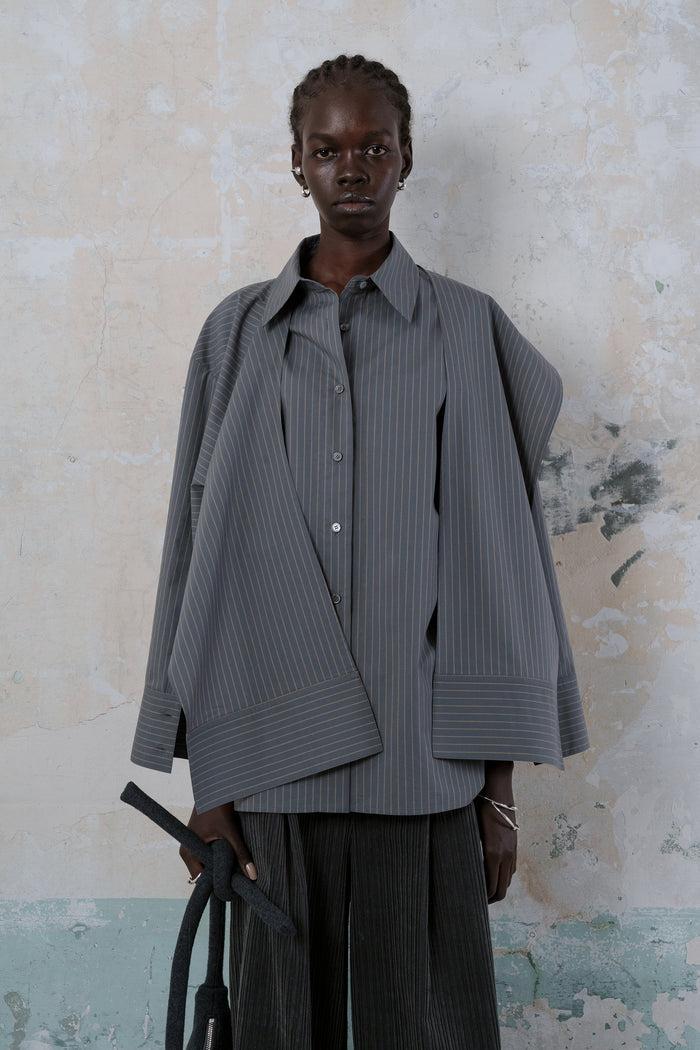 Goen.j Self-tie Knotted-detail Pin-striped Cotton Shirt GREY