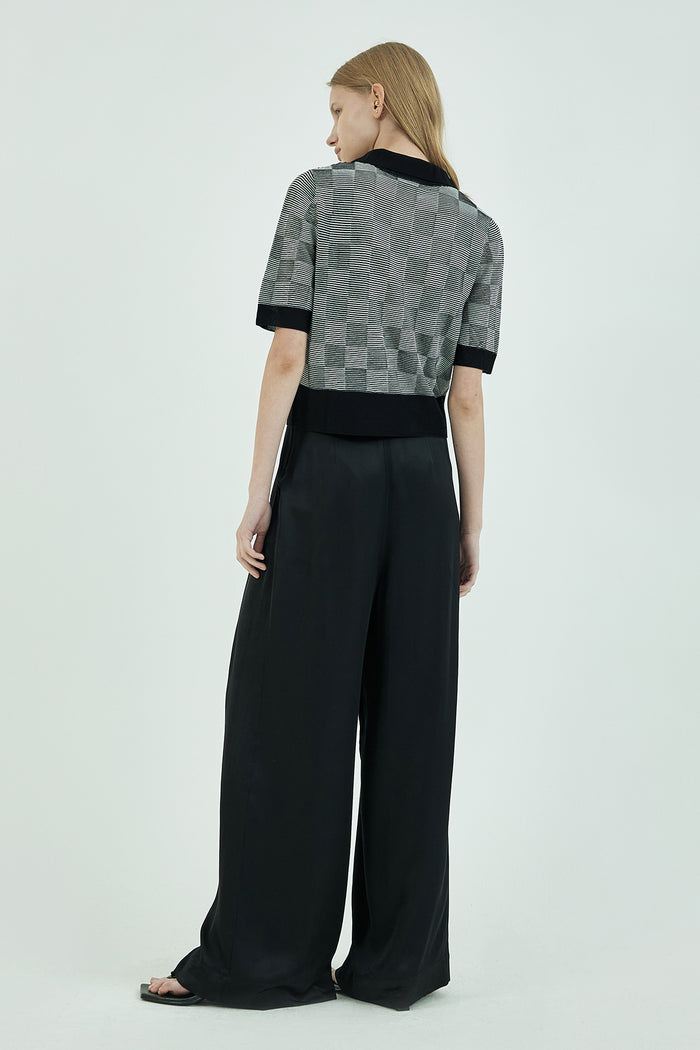 Goen.j Trompe-l'œil Checker Board Jacquard Open Collar Short-sleeved Knit Top BLACK