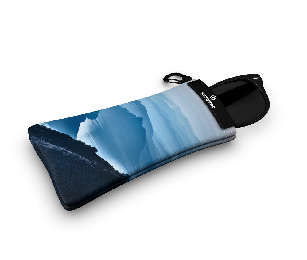 gogglesoc mountain adventures sunnysocs