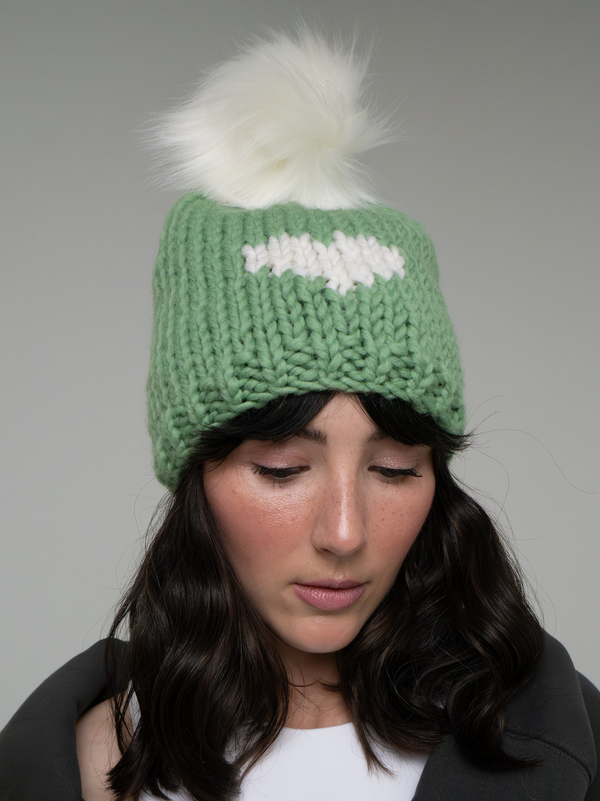 Gogo HEART Toque With Removable POM Snow/Fiery