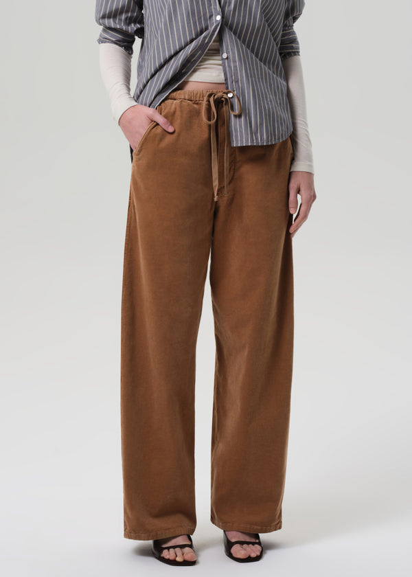 Gold Sign Aurora Pull On Baby Corduroy In Champagne