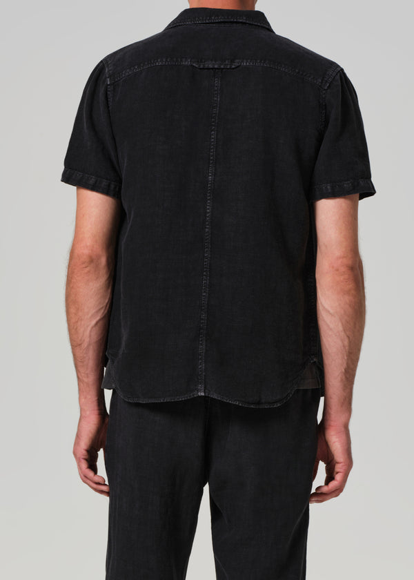 Gold Sign Cairo Short Sleeve Linen Shirt In Washed Black