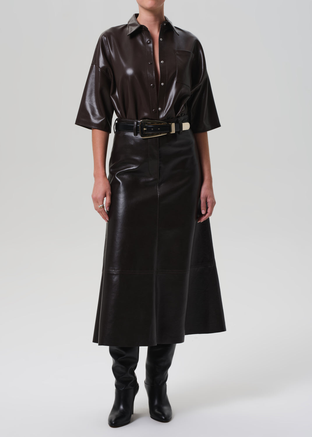 gold sign Cassia Leather Skirt In Chocolate Dark Brown