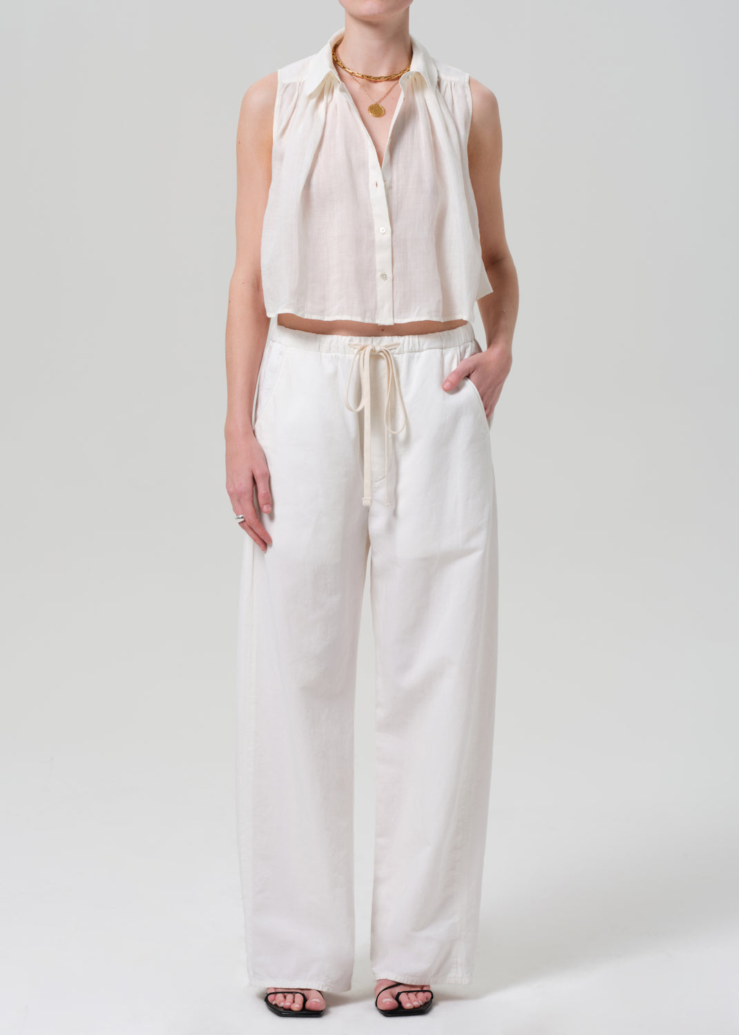 gold sign Aurora Pull On In Cream