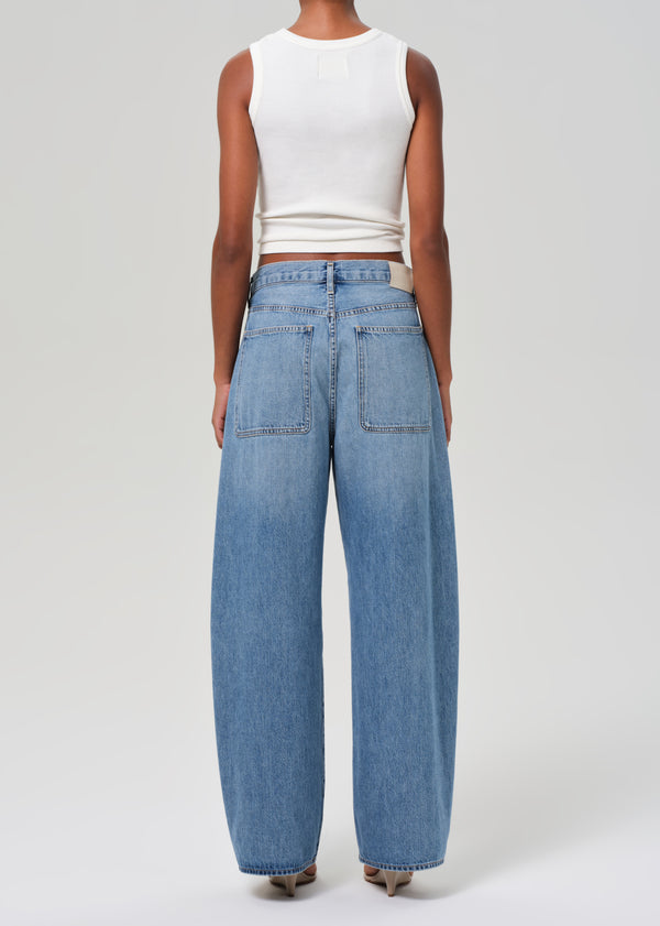 Gold Sign Ayla Cargo In Zenith