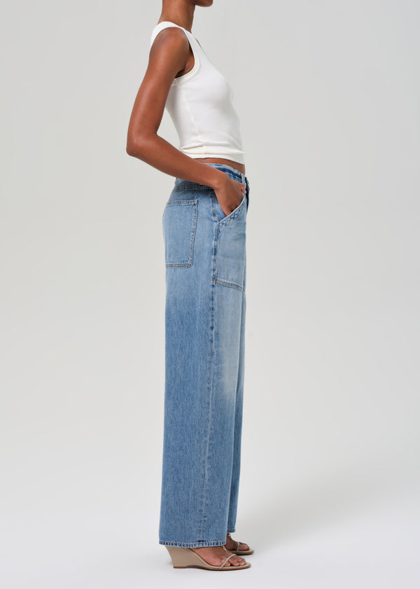 Gold Sign Ayla Cargo In Zenith