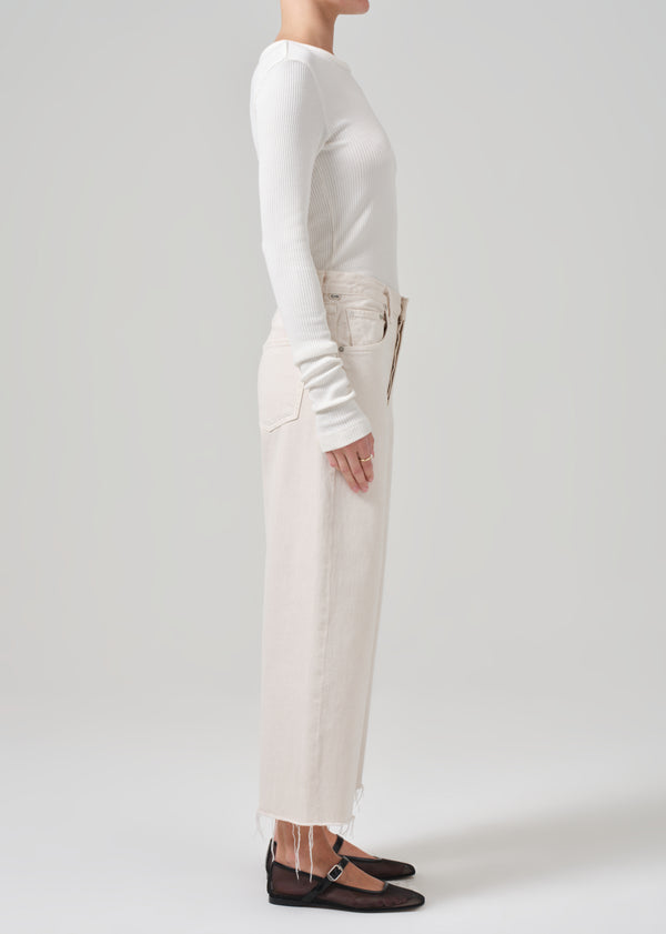 Gold Sign Ayla Raw Hem Crop In Almondette