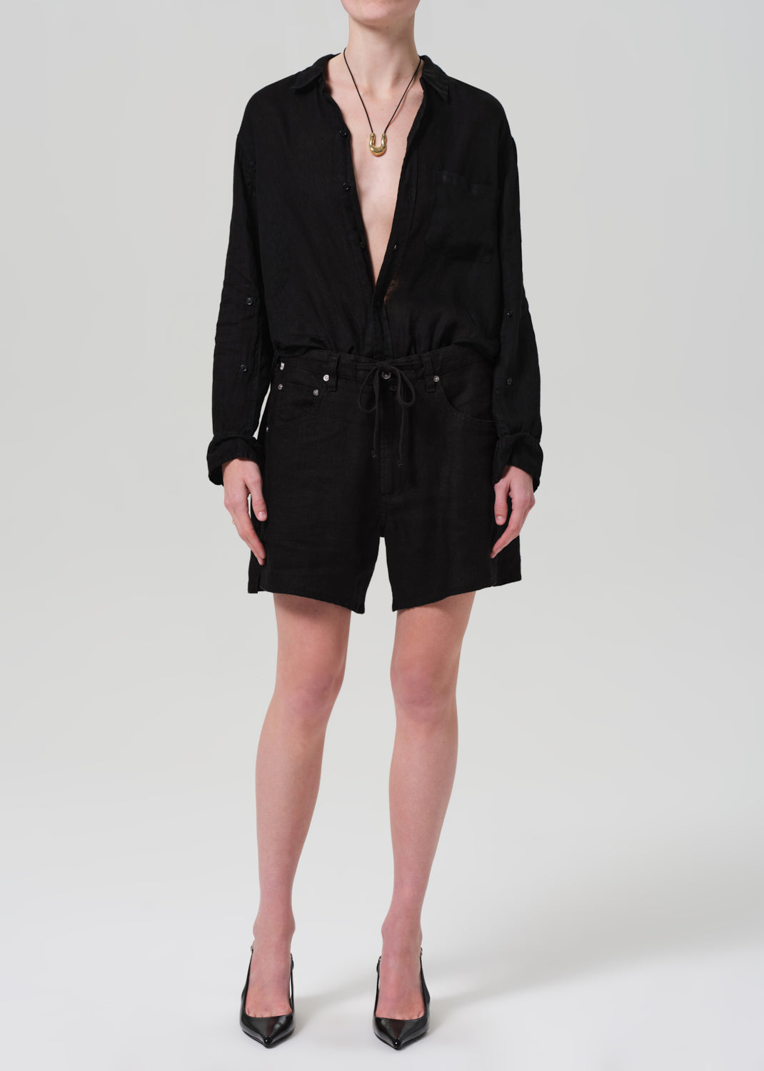 gold sign Brynn Drawstring Linen Short In Black