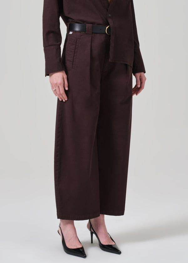 Gold Sign Cara Cropped Pleated Trouser In Clove