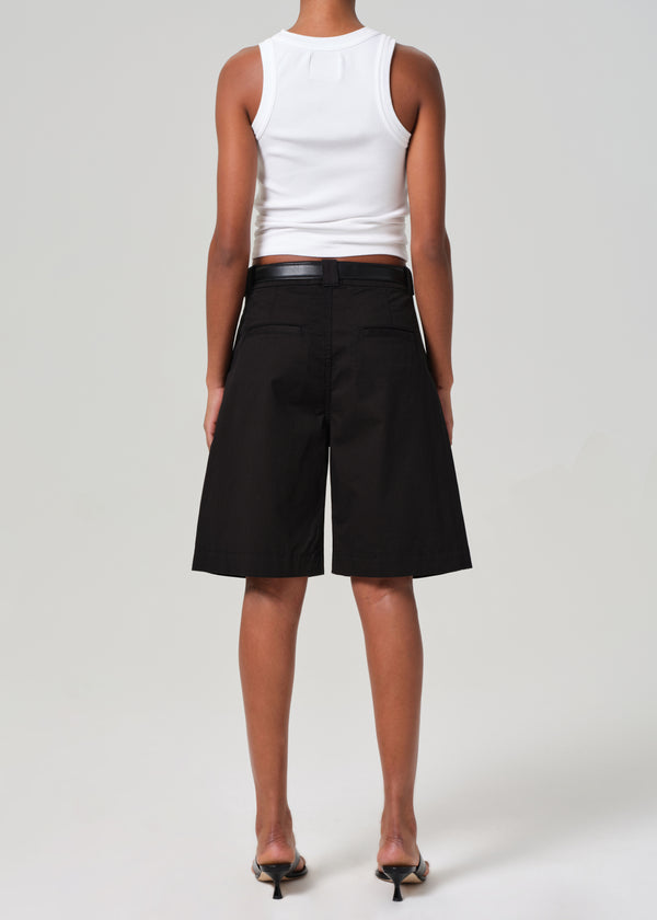 Gold Sign Cara Pleated Short In Black