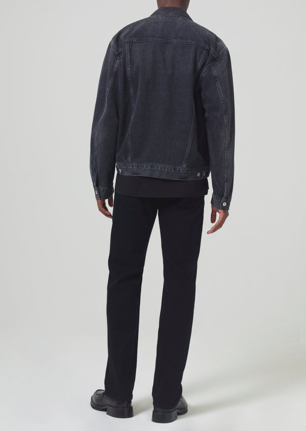 Gold Sign Elijah Straight Perform In Raven