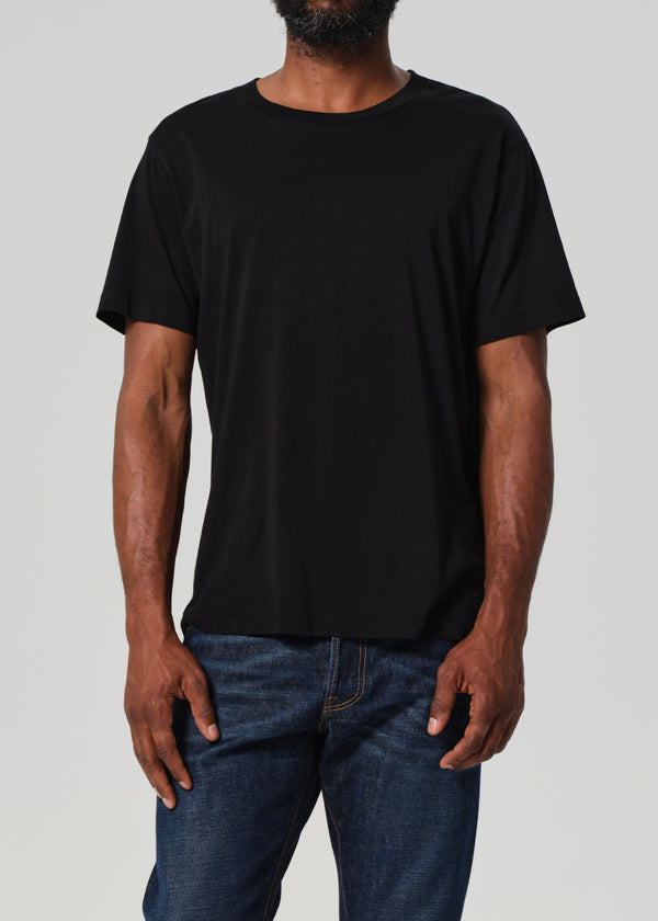 Gold Sign Everyday Short Sleeve Tee In Black