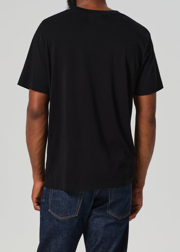 Gold Sign Everyday Short Sleeve Tee In Black