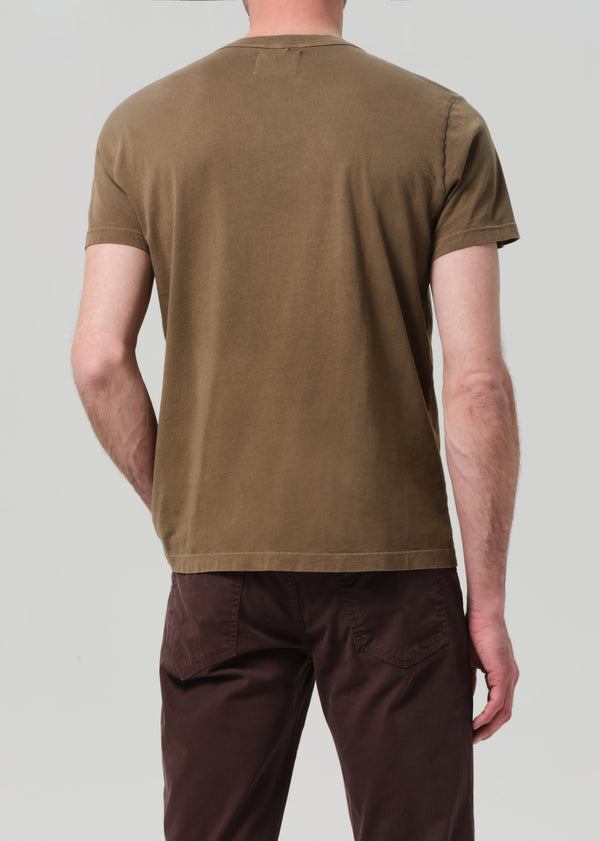 Gold Sign Everyday Short Sleeve Tee In Dark Khaki