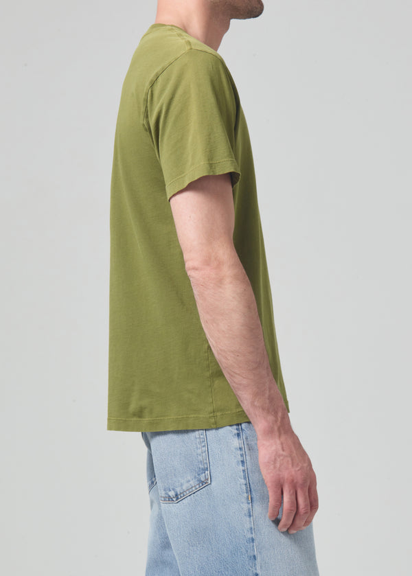 Gold Sign Everyday Short Sleeve Tee In Moss