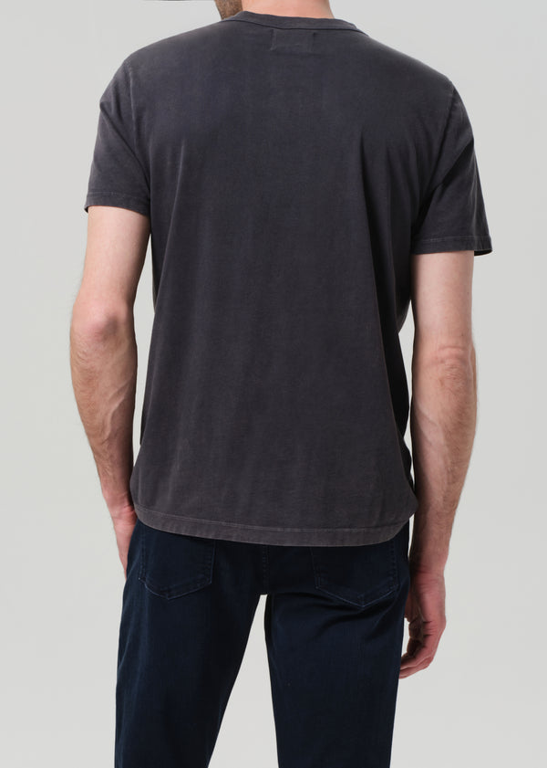 Gold Sign Everyday Short Sleeve Tee In Volcanic