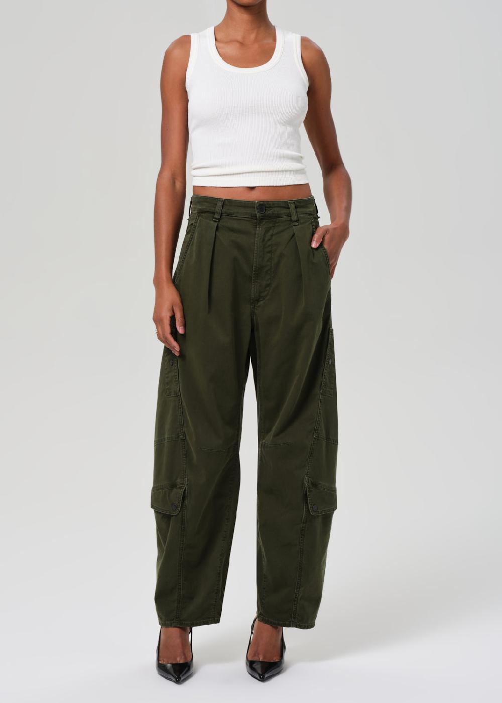 gold sign Flight Pant In Dogwood