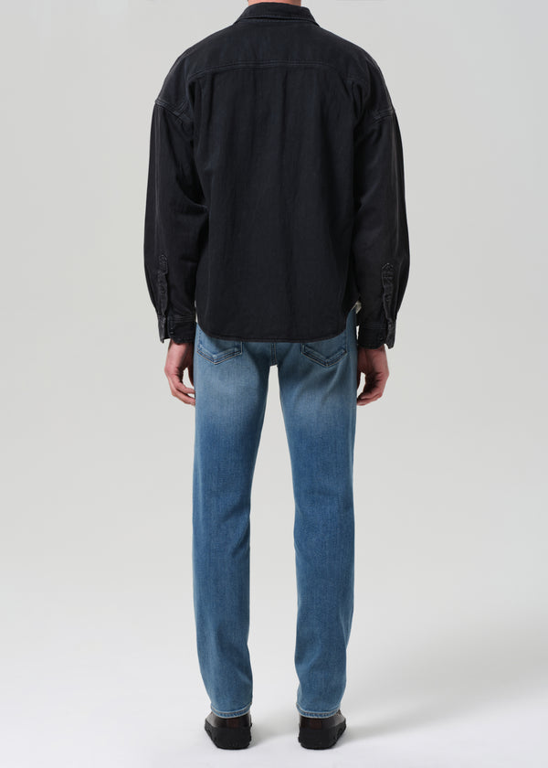 Gold Sign Gage Slim Straight Perform In Davenport