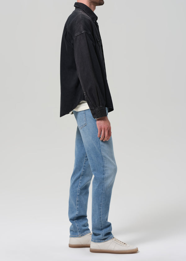 Gold Sign Gage Slim Straight Perform In Pavilion