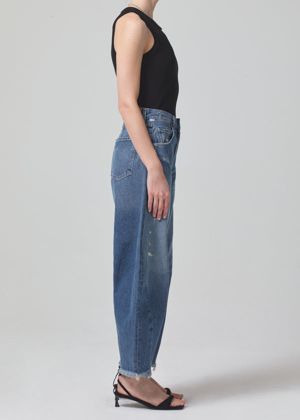 Gold Sign Horseshoe Jean In Magnolia