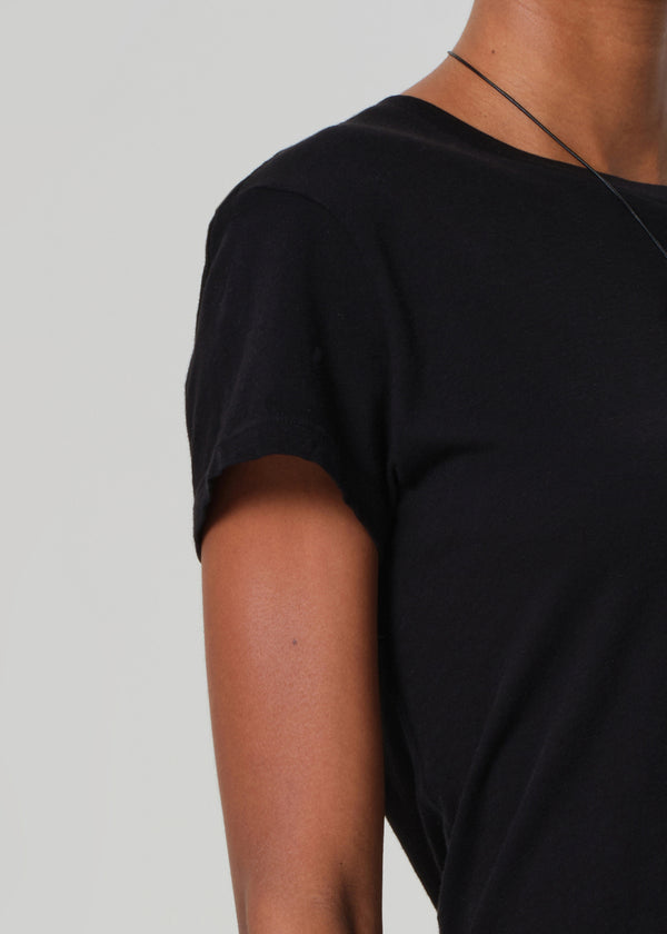 Gold Sign Kyle Tee In Black