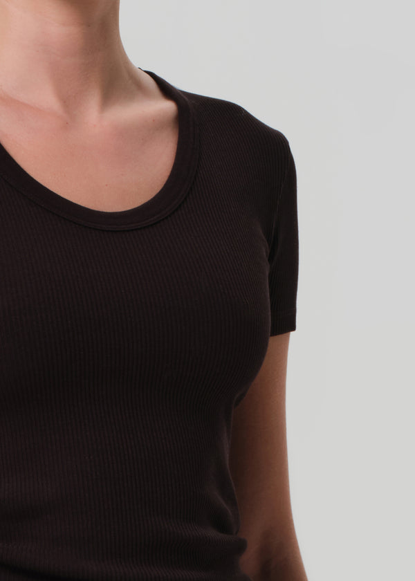 Gold Sign Maude U Neck Tee In Chocolate