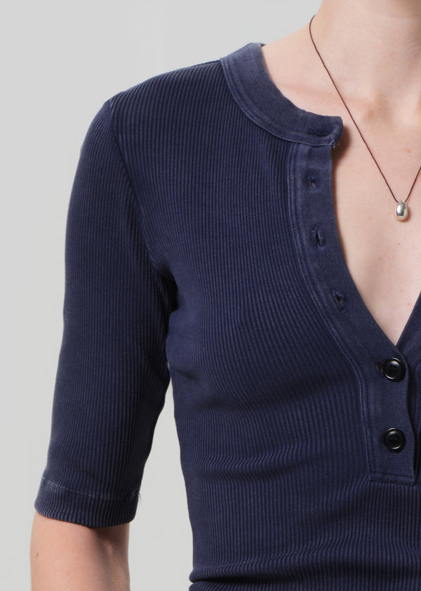 Gold Sign Nali Short Sleeve Henley In Mineral Navy