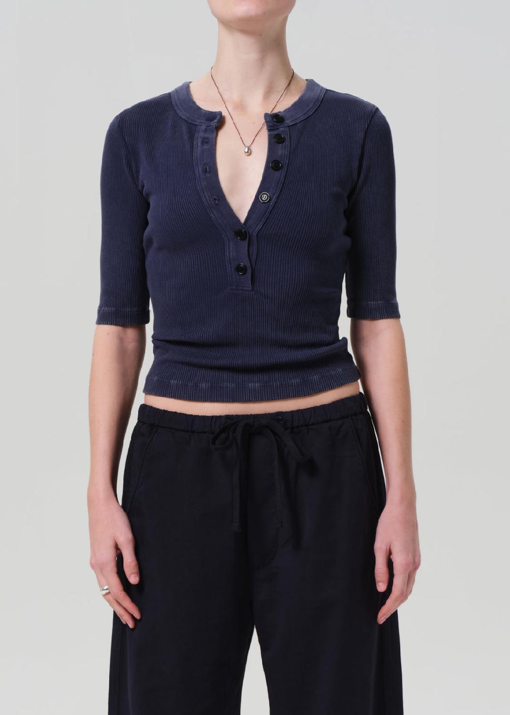 gold sign Nali Short Sleeve Henley In Mineral Navy