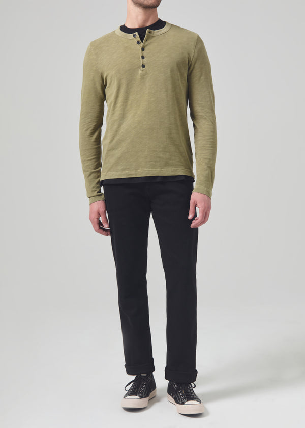 Gold Sign Sid Regular Straight Perform In Raven