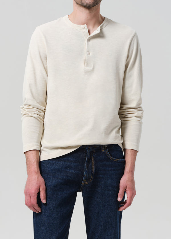 Gold Sign Three Button Henley In Ecru