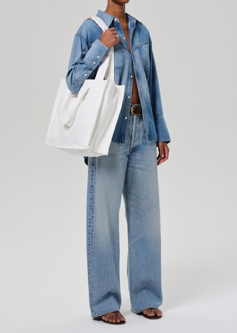 gold sign Tote Bag In Pashmina