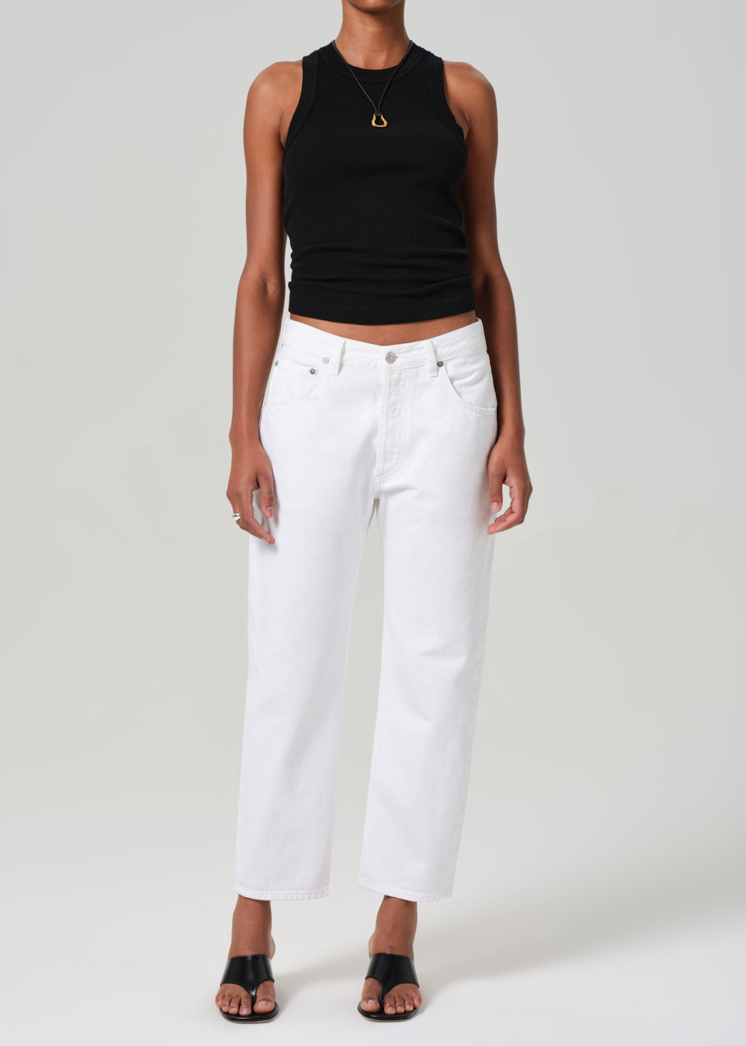 gold sign Winslow Boyfriend In Canyon