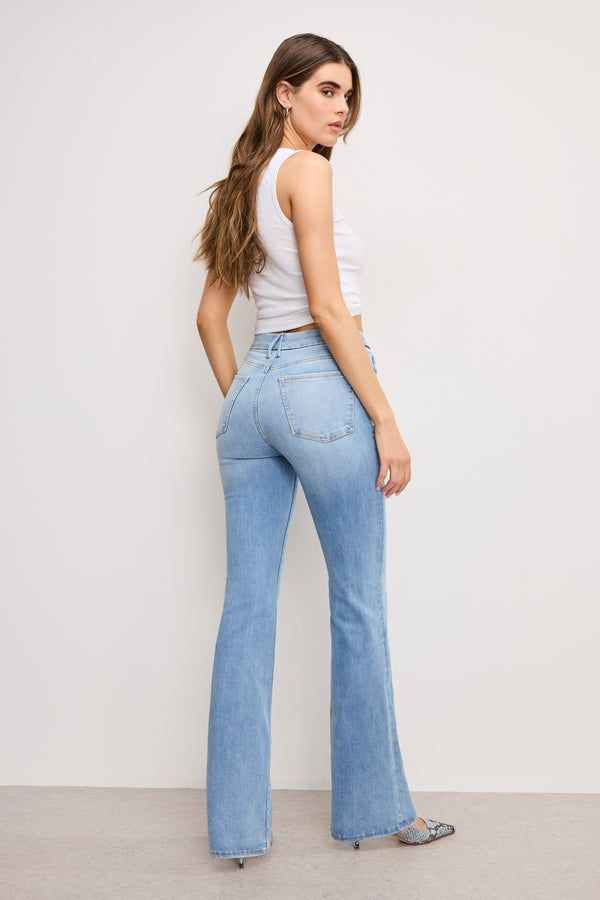 Good American ALWAYS FITS GOOD CLASSIC BOOTCUT JEANS