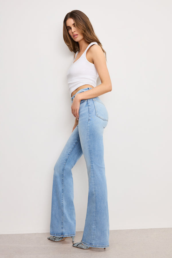 good american ALWAYS FITS GOOD CLASSIC BOOTCUT JEANS