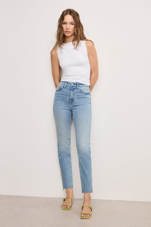 Good American ALWAYS FITS GOOD CLASSIC SLIM STRAIGHT JEANS