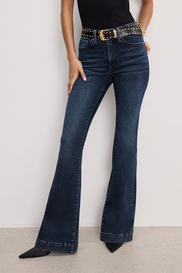 Good American ALWAYS FITS GOOD LEGS FLARE JEANS