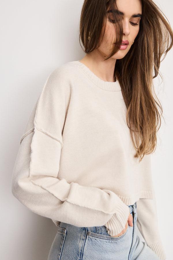 Good American COZY KNIT CREW NECK