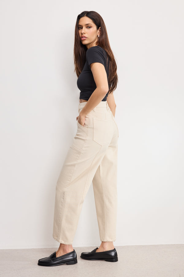Good American CROPPED BARREL PANTS