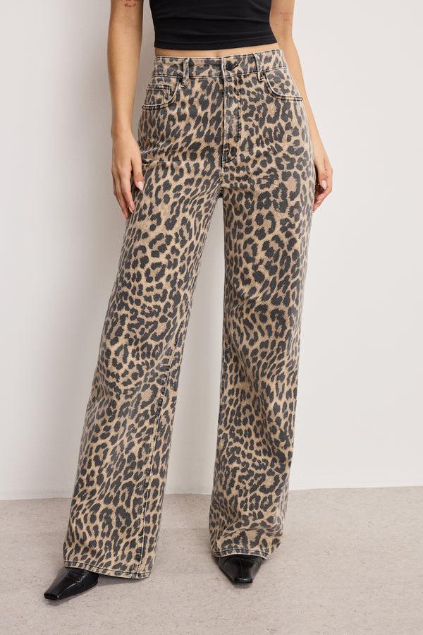 Good American GOOD EASE LEOPARD JEANS