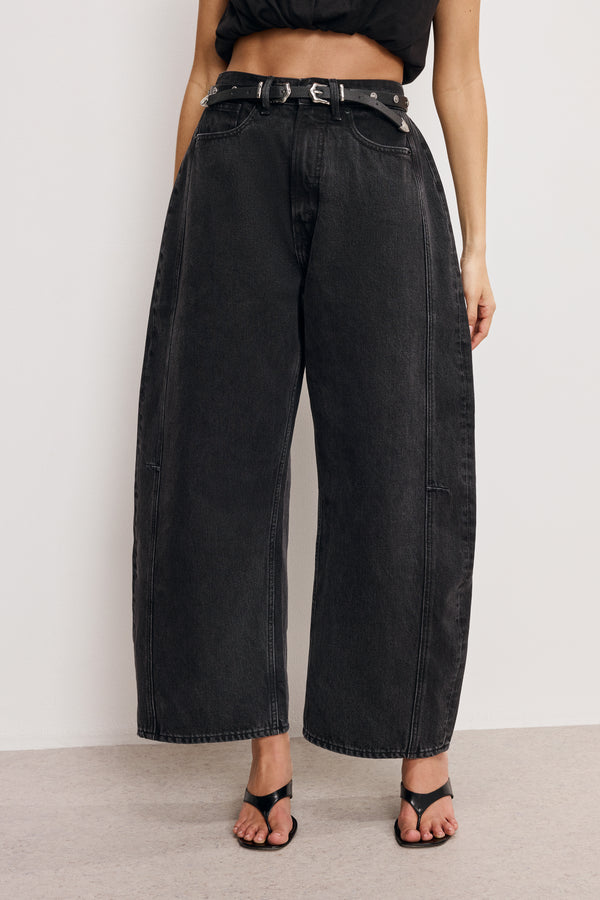 Good American GOOD EXTREME BARREL JEANS