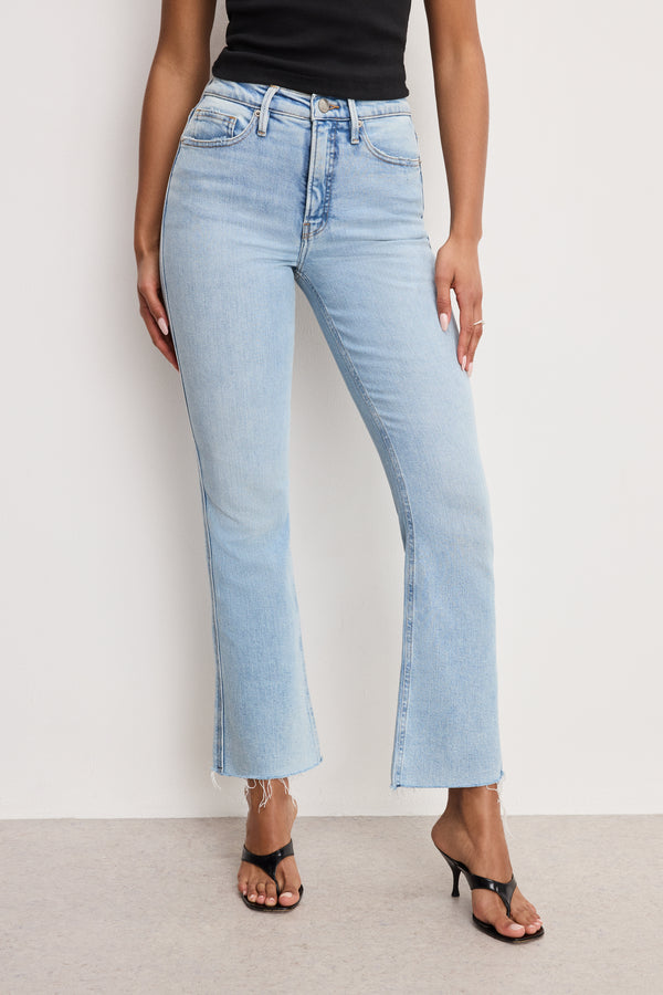 Good American GOOD KICK FLARE JEANS