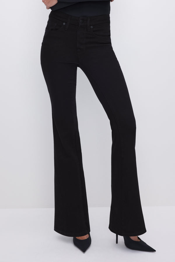 Good American GOOD LEGS FLARE NEVER FADE JEANS