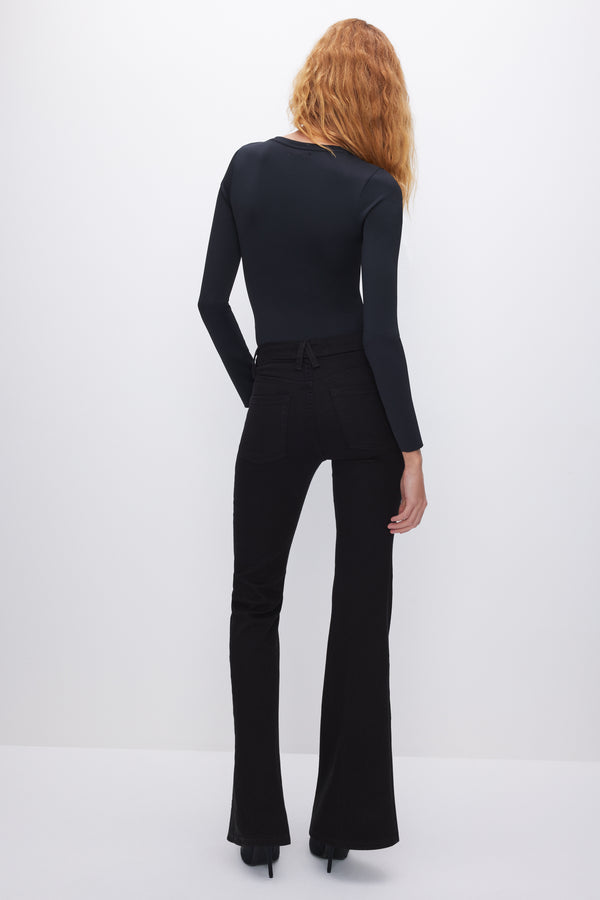 Good American GOOD LEGS FLARE NEVER FADE JEANS