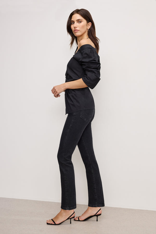 Good American GOOD LEGS STRAIGHT JEANS