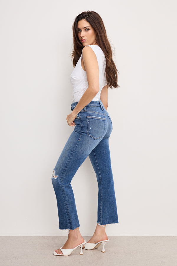 Good American GOOD LEGS STRAIGHT JEANS