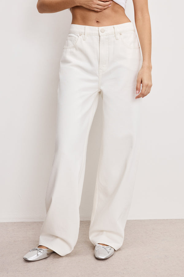 Good American GOOD LOW RISE BAGGY JEANS